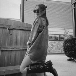 Meet your Posher, Adrienne